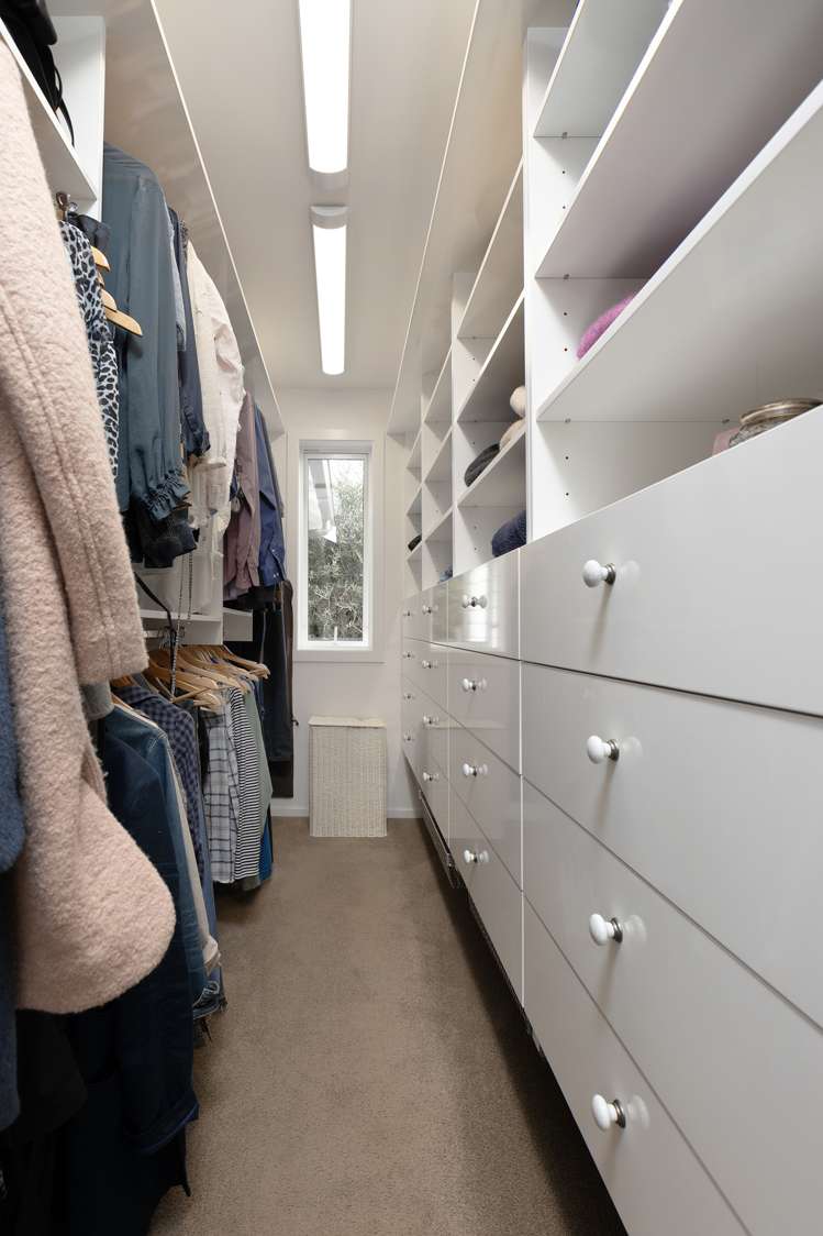 24 Hillplough Heights Richmond_17