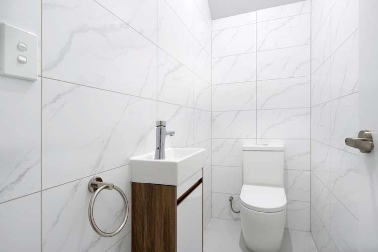 54E Royal View Road Te Atatu South_14