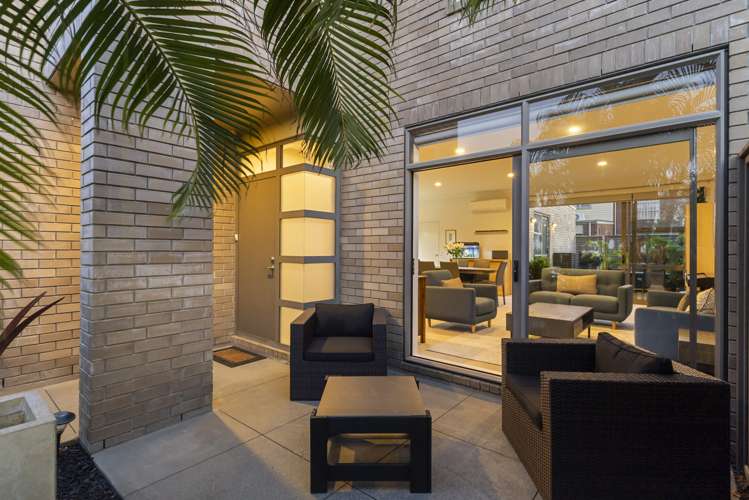 82 Tihi Street Stonefields_9