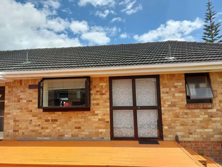 2/11 Verdi Street Papatoetoe_4