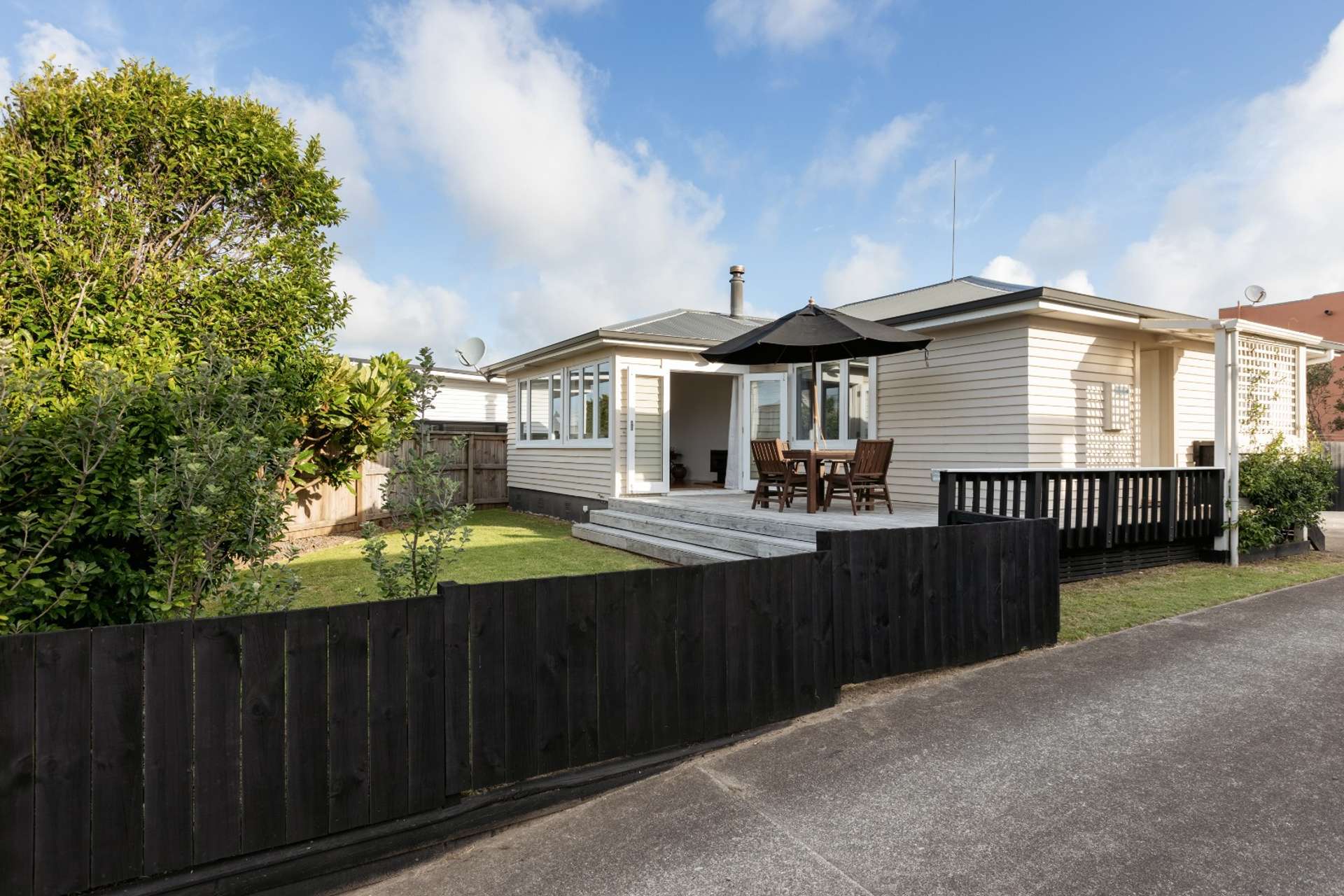 1018A Papamoa Beach Road 1131 Tauranga Houses for Rent One Roof