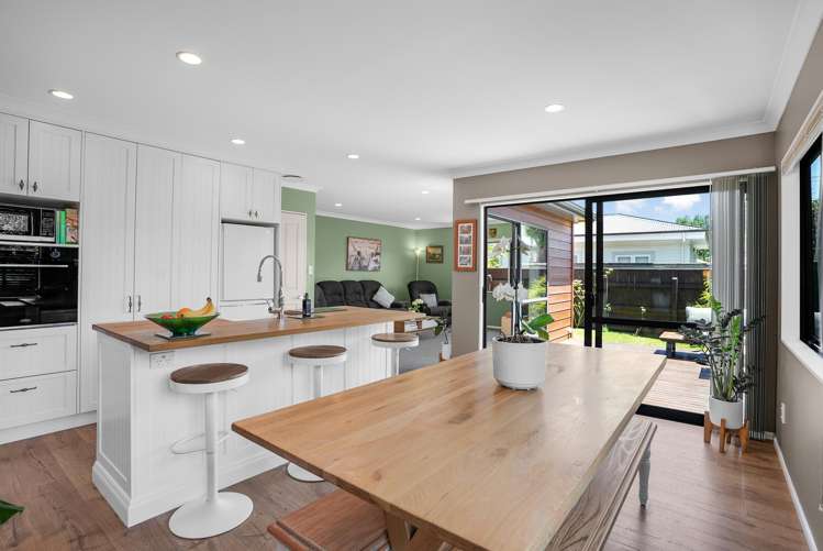 64a Hyde Street Wainuiomata_2