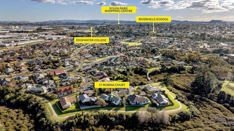 17 Robina Court Pakuranga Heights_25