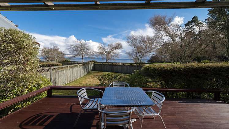 7/1420g Hamurana Road Mourea_1