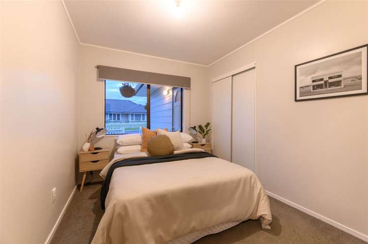 2/18 Gloria Avenue Te Atatu Peninsula_10