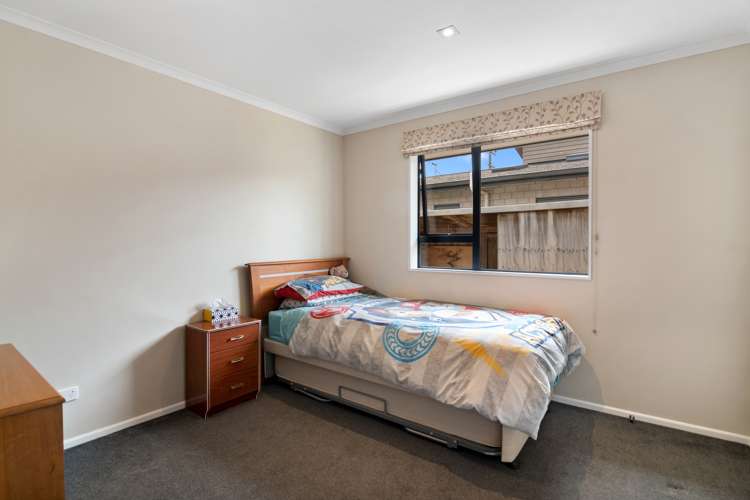 4 Ernest Place Brightwater_14