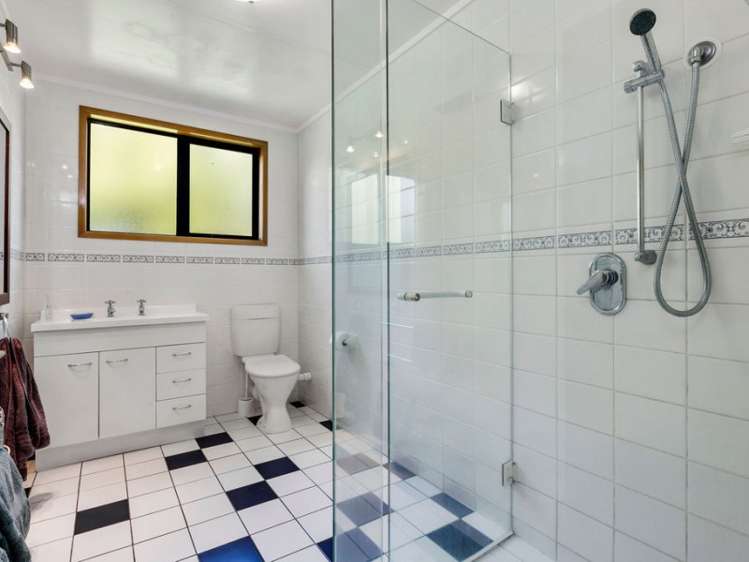 39 Mckerrow Street Shiel Hill_18