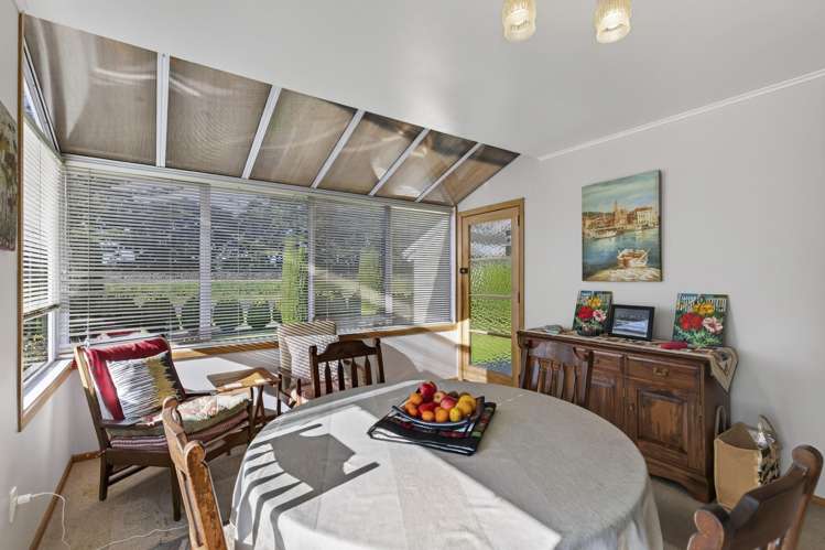 85 Queen Street Waitara_13