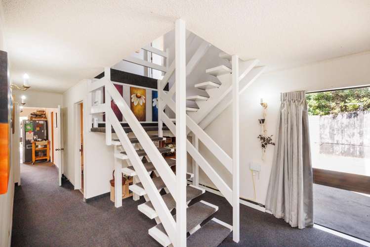 22 Truscott Grove Awapuni_5