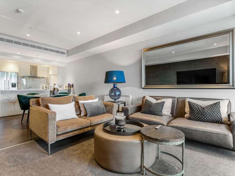 612/45-47 Beach Road 10015_3