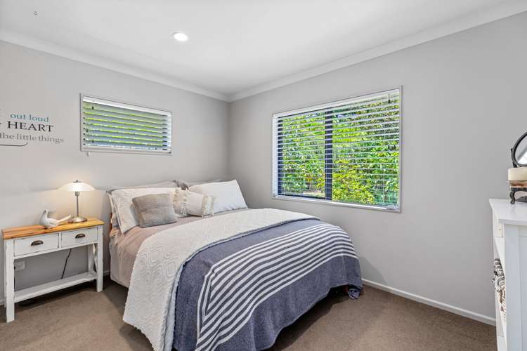 18 Ko Place Pyes Pa_14