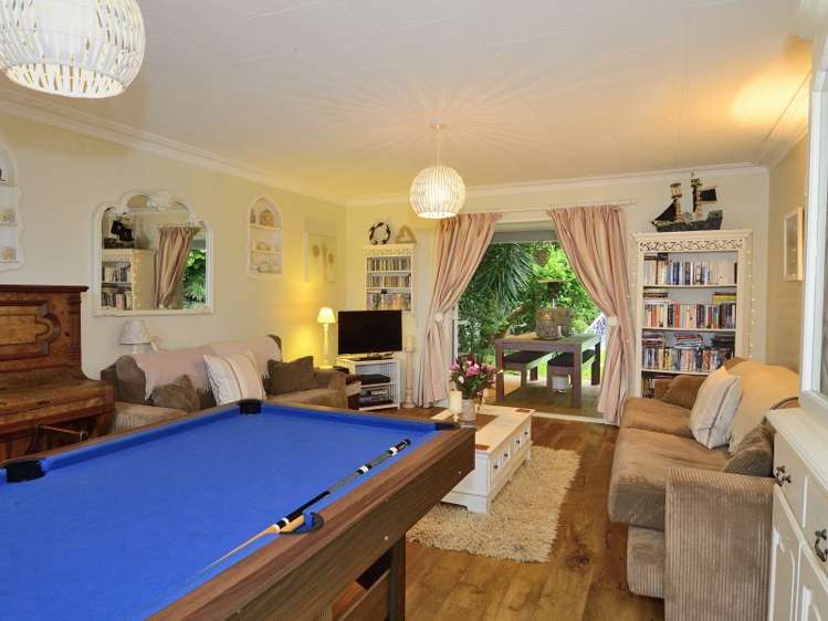 9 Moana Road Okitu_9