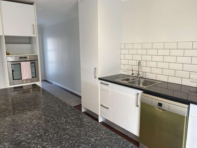 4/43 Liverpool Street Epsom_2