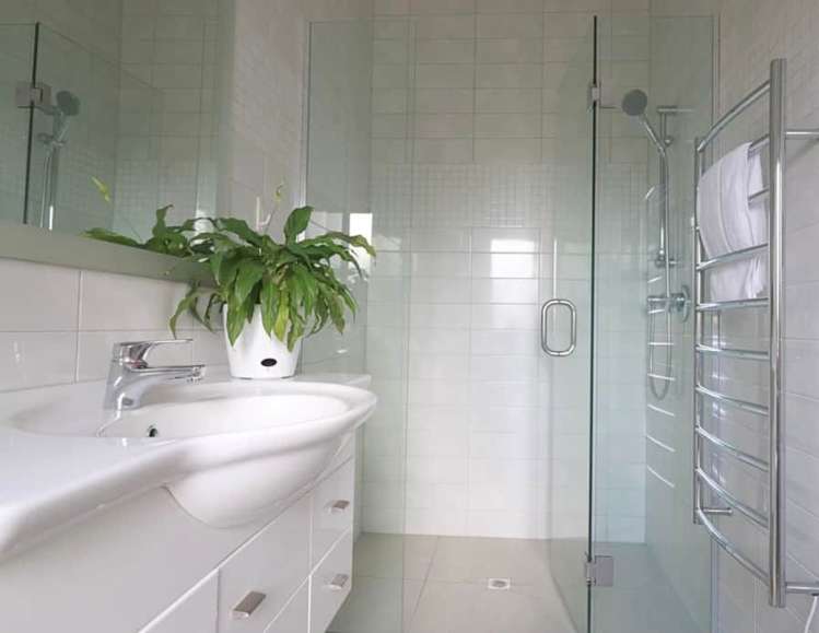 60 Beach Road Castor Bay_5