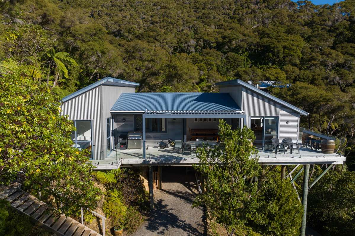 2936 Kenepuru Road_0