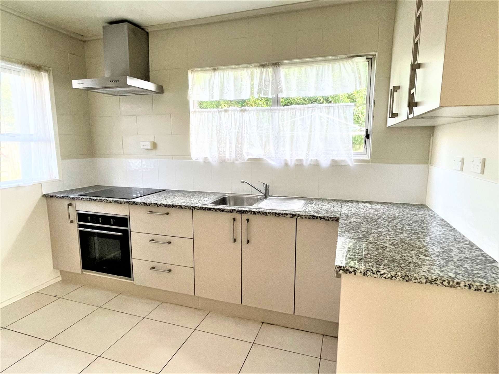 4/45 Blockhouse Bay Road Avondale_0