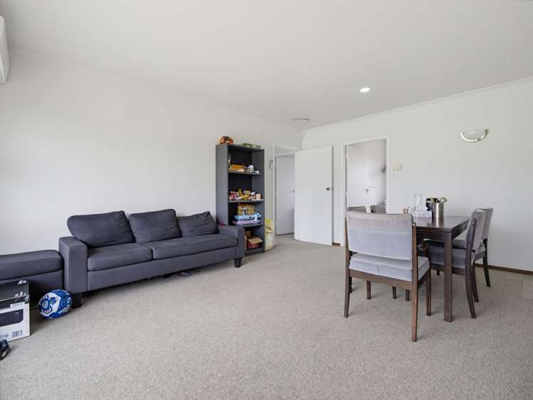 23 Southsea Crescent Silverdale_3