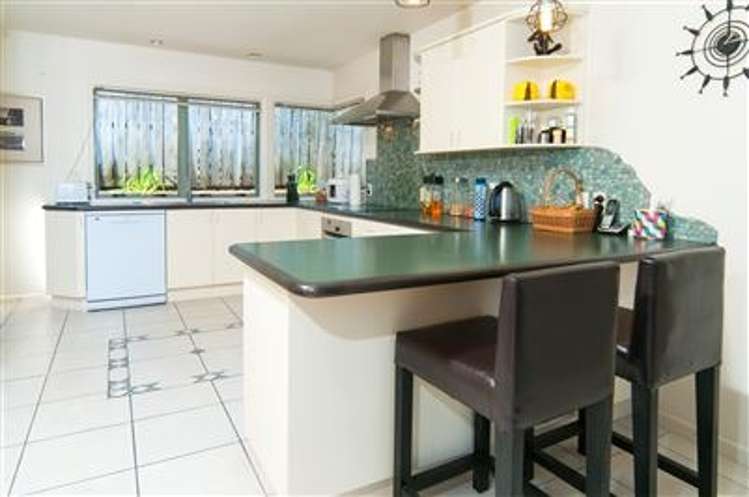 21 Taroka Close Pinehill_4