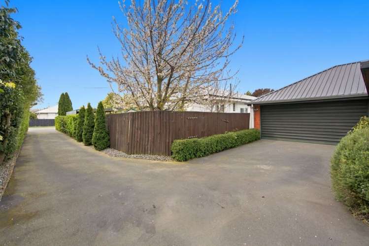 91A Racecourse Road_4