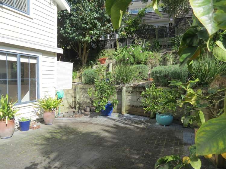 1/34 Clarence Street Devonport_5