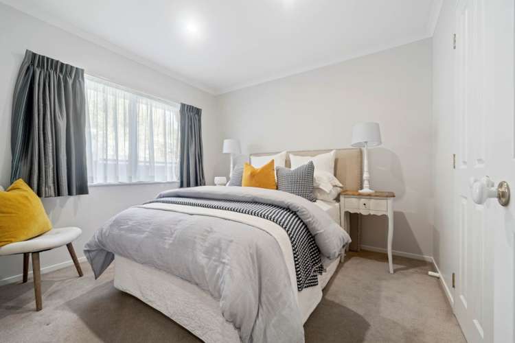 11 John Brooke Crescent East Tamaki Heights_14
