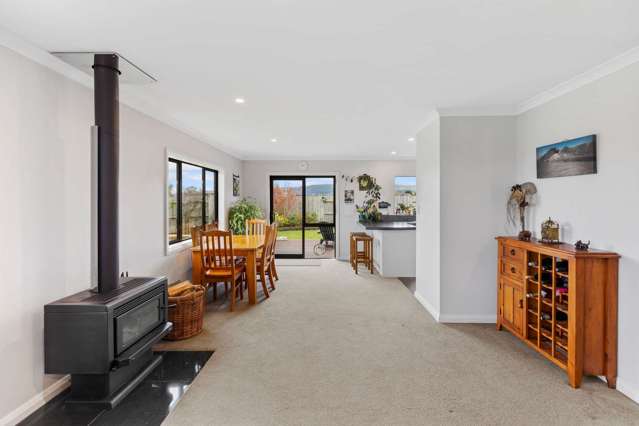 28 Abby Road Fitzherbert_3