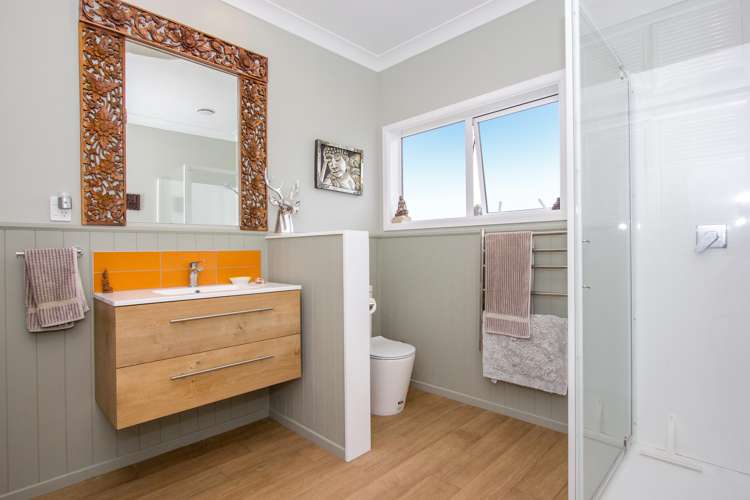 6 Paetawa Road Peka Peka_14