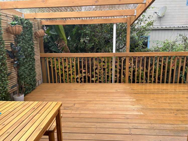 1/33f Springs Road Parakai_5