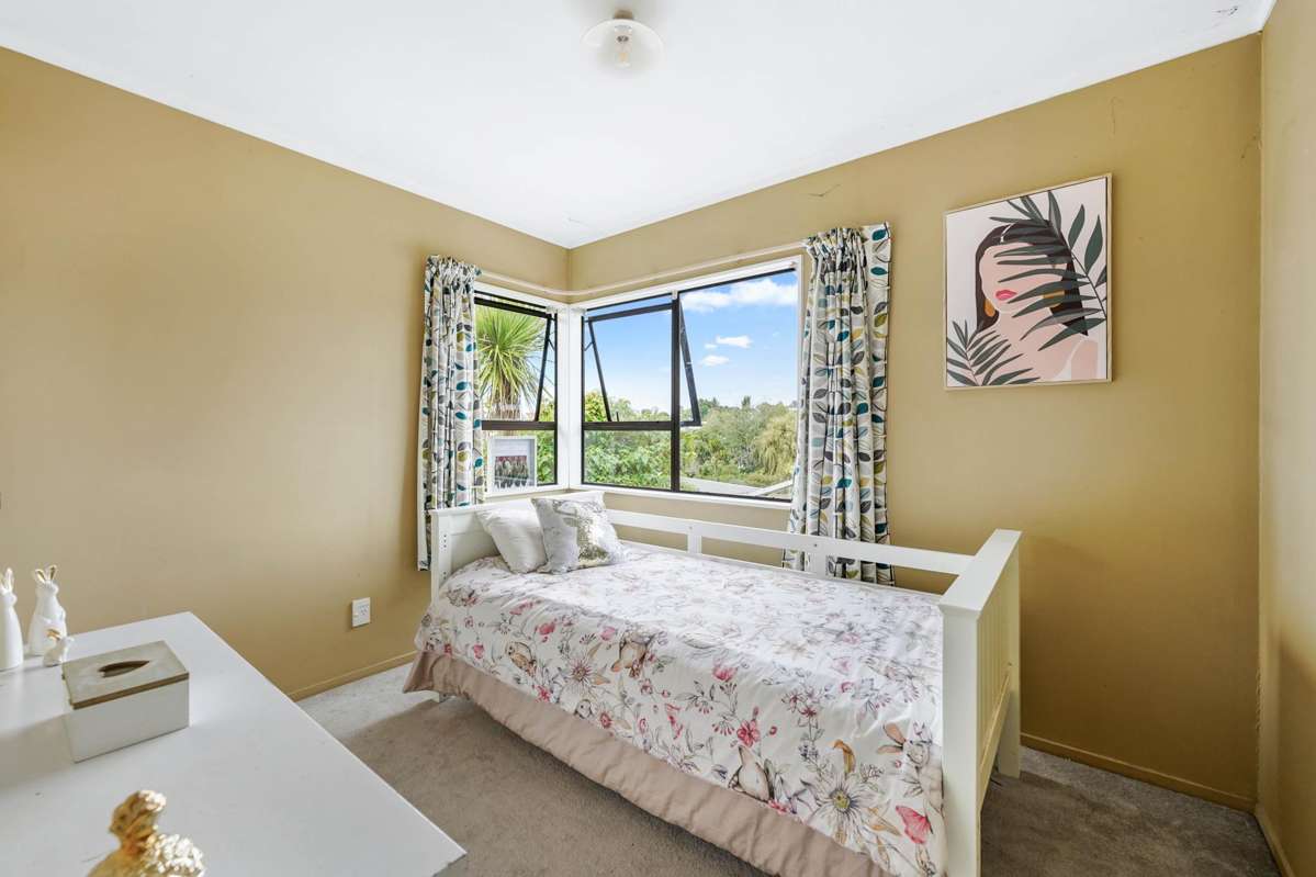 2/109 Athena Drive_2