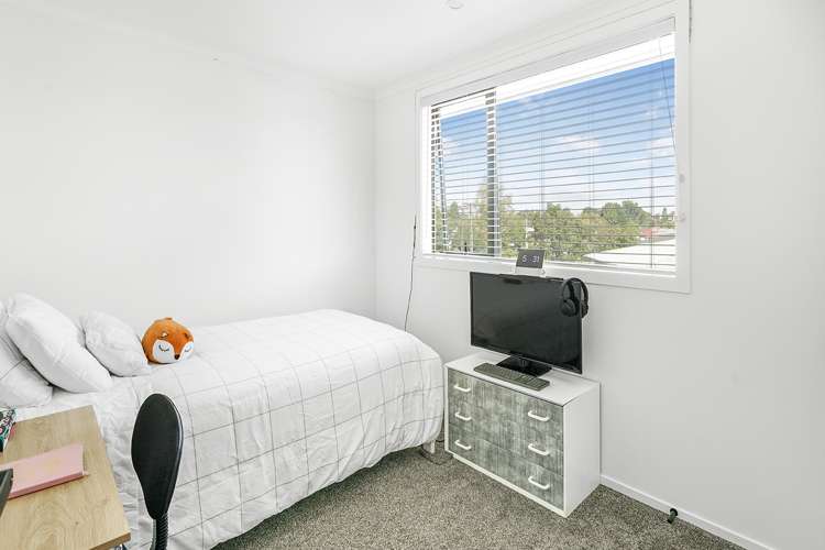 2/12 Liston Crescent Hillcrest_13