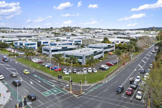 1/100 Bush Road Albany_1