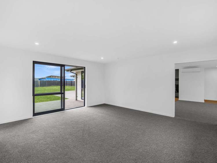 1 Roach Lane Amberley_24