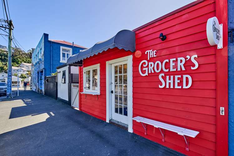 355 The Parade Island Bay_14