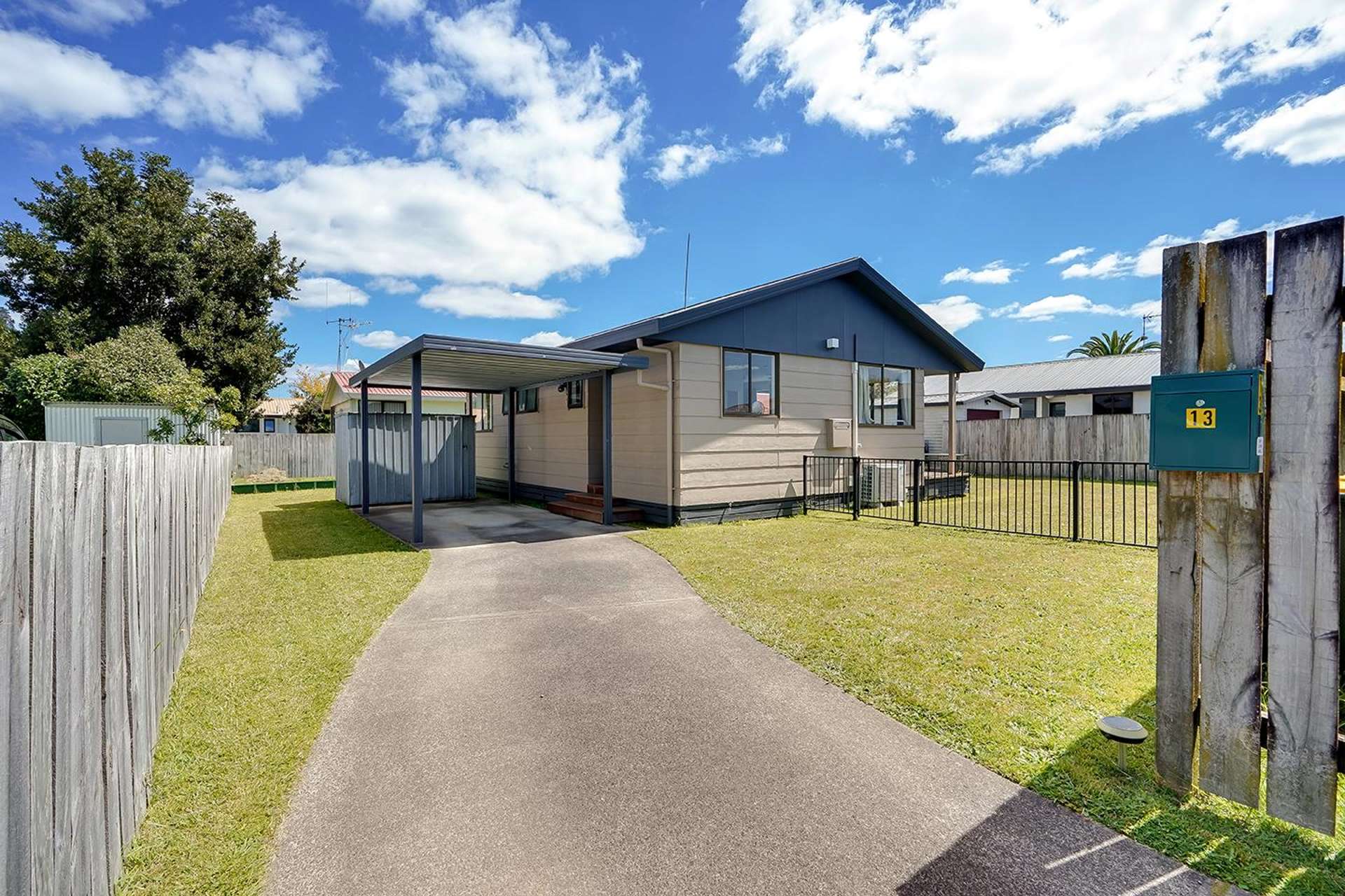 13 Gillett Lane Enderley_0