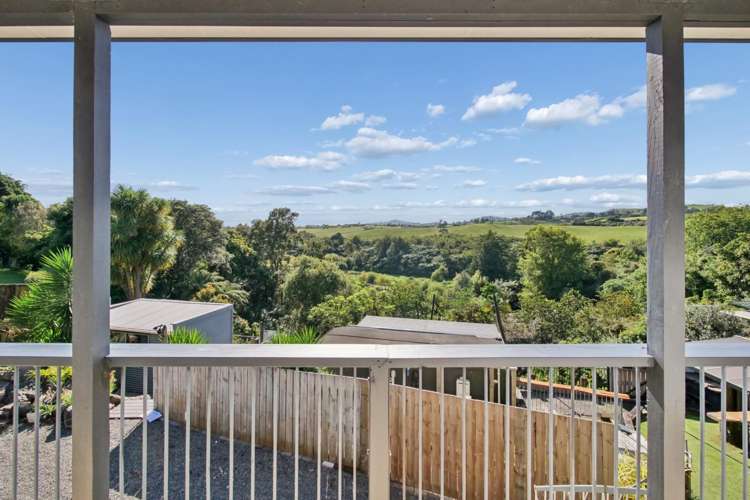 10 Lochinvar Place Hairini_10