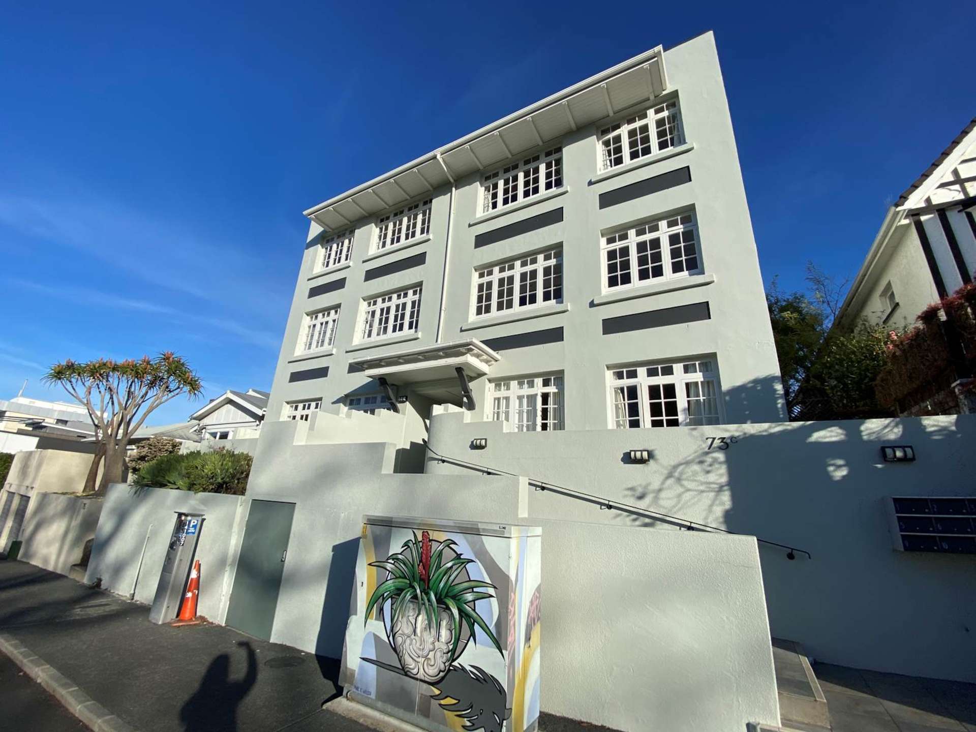 10/73C Carlton Gore Road Newmarket_0