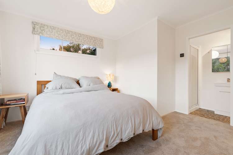 144 Victory Road Laingholm_12