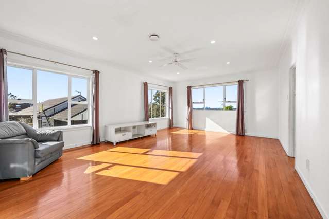1/7 Te Atatu Road Te Atatu South_4