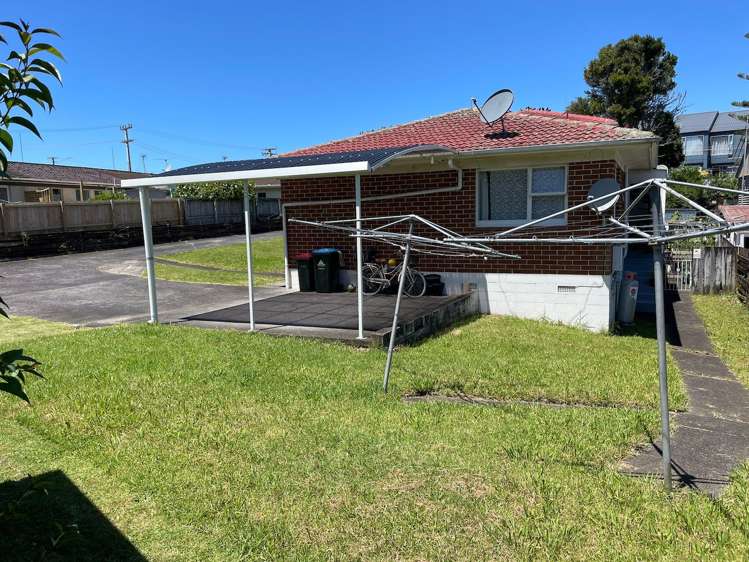 3/2121 Great North Road Avondale_7