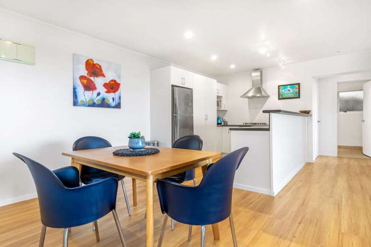 305 State Highway 10 Cable Bay_27