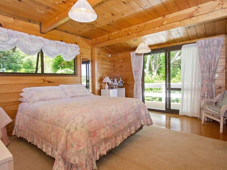 72a Hine Road Wainuiomata_9