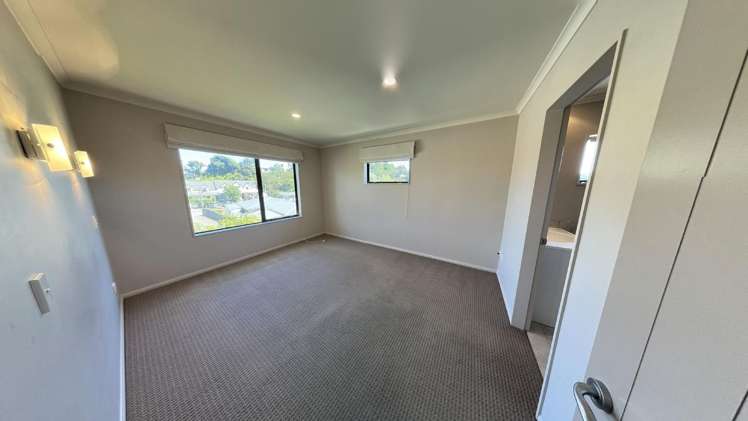 1/8 Wellington Road 10586_7