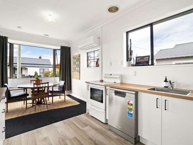 Move-In Ready & Minutes from the Beach!