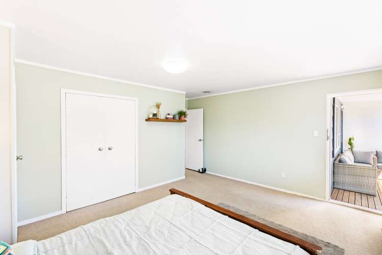 1/4 Wickstead Place Massey_14