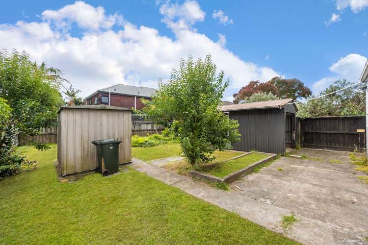 26 Cornwall Park Avenue Epsom_7