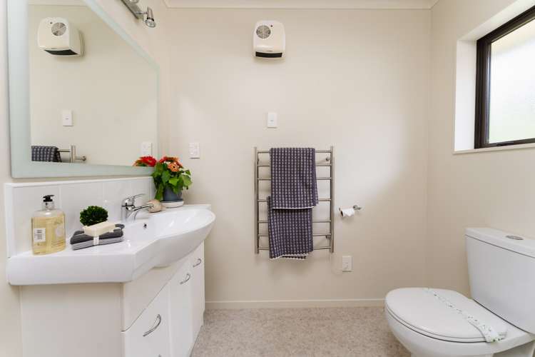 36 Stepney Avenue Harwood_25