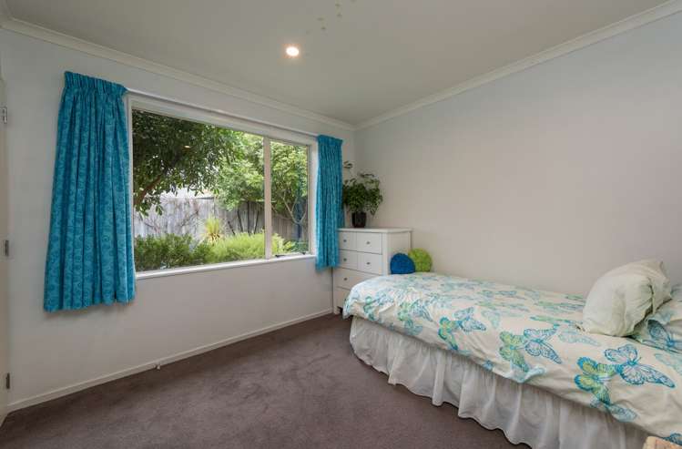 55 Lord Auckland Road Wakefield_14