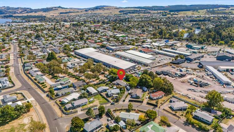 8 Leslie Street Tauhara_19