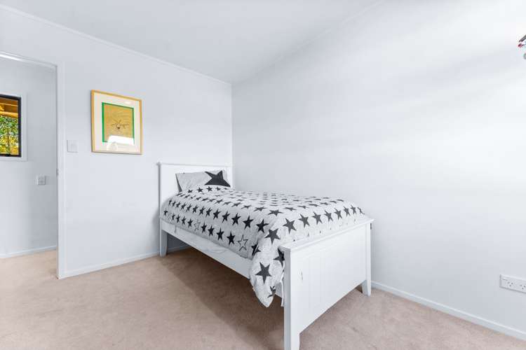 10 Ardern Avenue Stanmore Bay_12