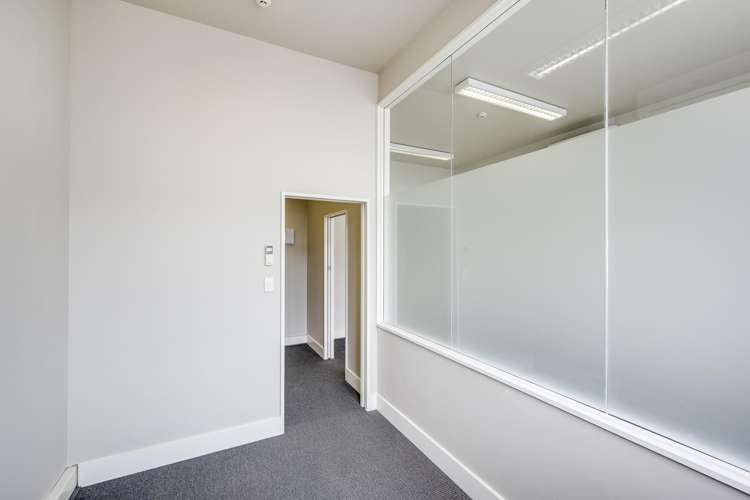 Suite W/36-40 Tennyson Street Napier South_3